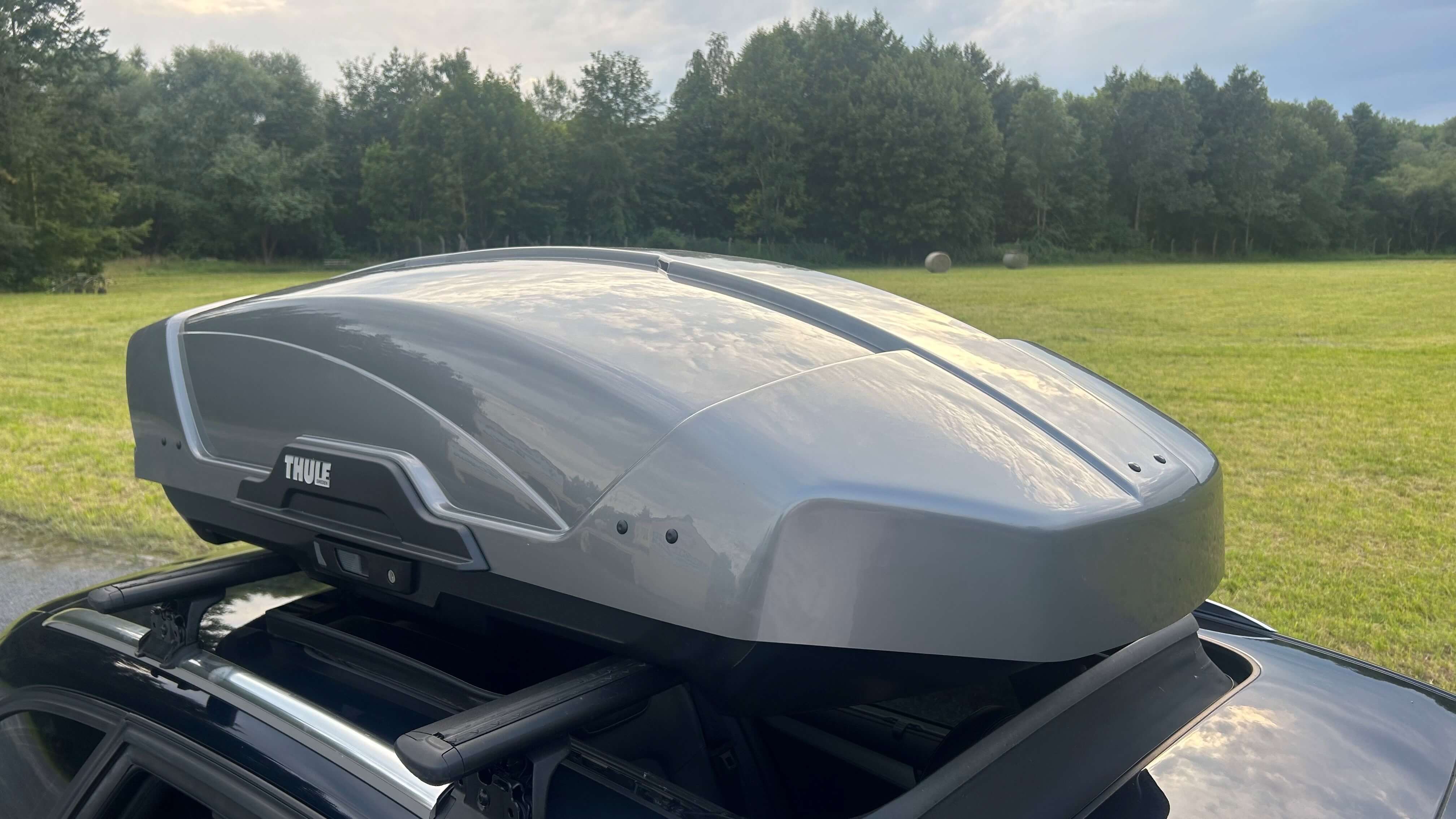 Thule Dachbox Motion XT M günstig mieten | Maik Söllner - 95176 Konradsreuth